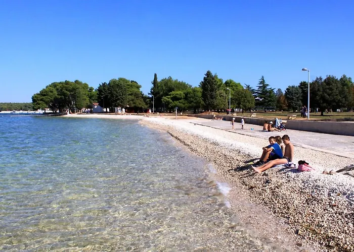 Apartman With Wifi - 12862 Fažana